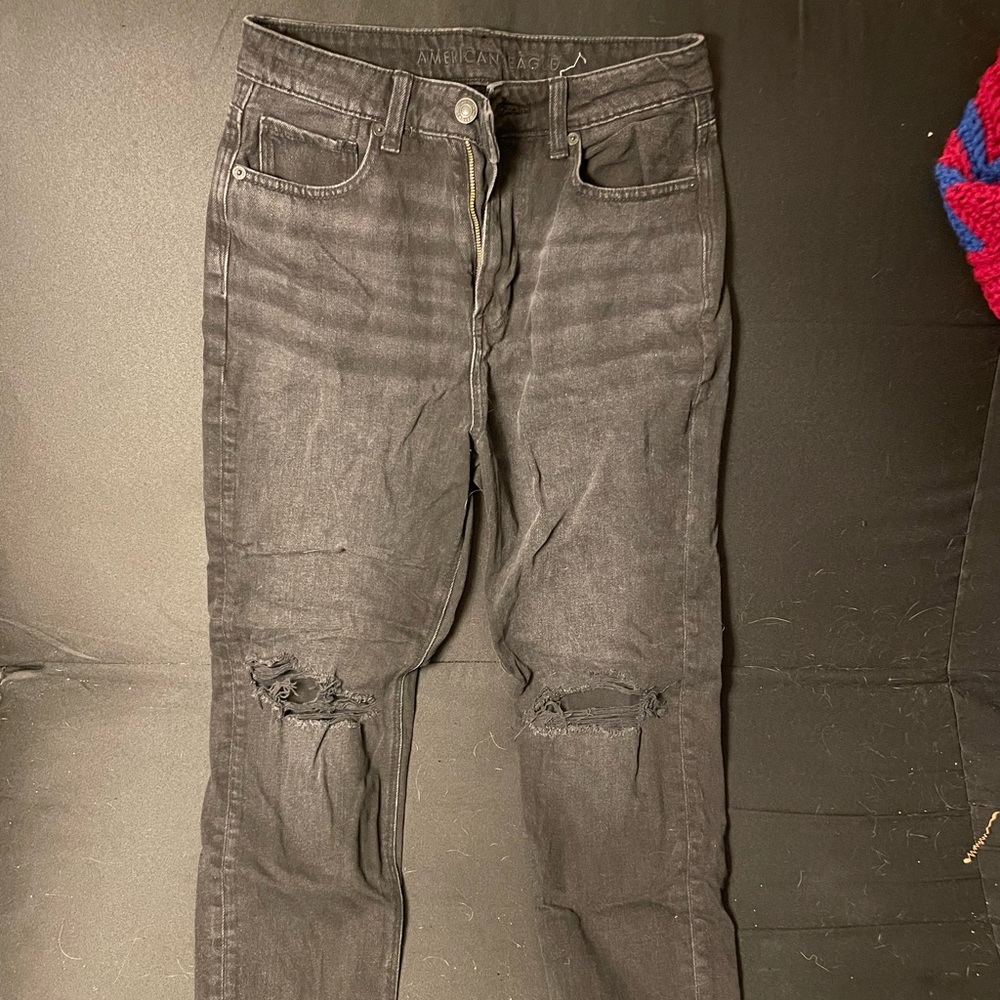 Size 2R American Eagle Distressed Black Mom Jeans